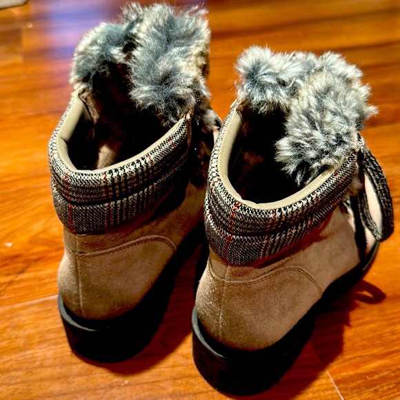 Sam Edelman Booties for Sale - Picture 3 of 5